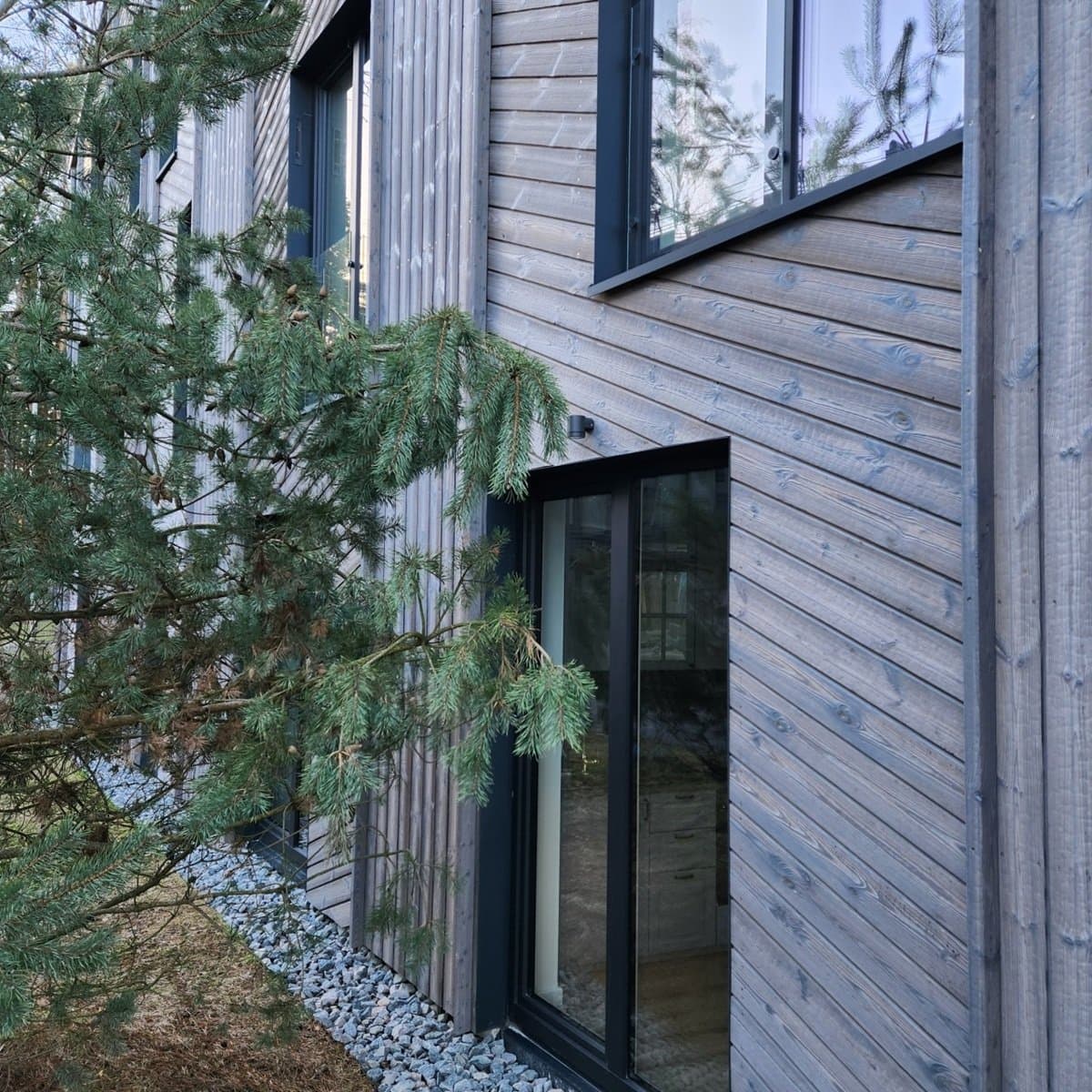 Nordic coastline living, Image 4